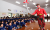 青葉幼稚園おわかれ会にピエロが登場！
